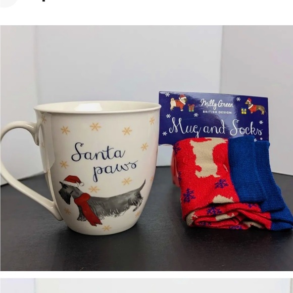 NWT- Scottish Terrier Christmas Mug Stuffed with Matching Socks - Picture 2 of 5